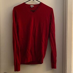 Uniqlo Men's V-Neck Sweater in Bold Red